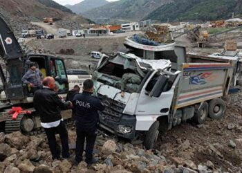 873262c5aed54bb39936b4109de2e050