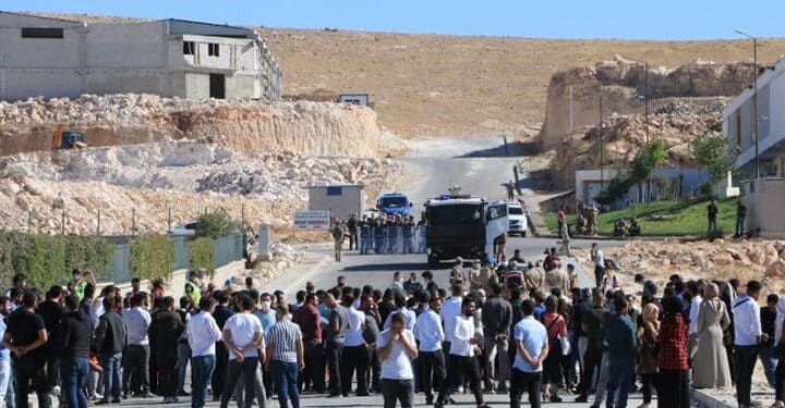 Ugur Tekstil iscileri direnisi sonlandirdi