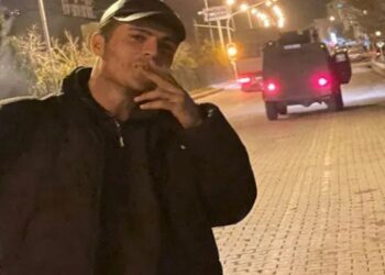 ezgif.com gif maker 1