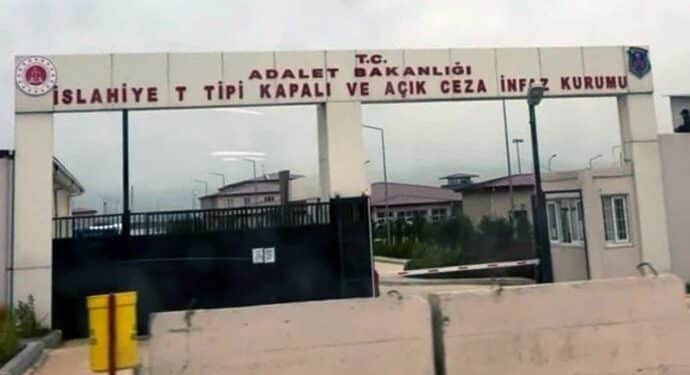 islahiye hapishanesinde aclik grevi