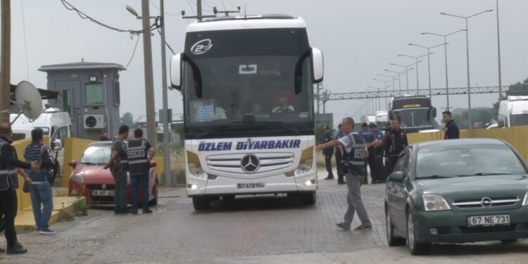 AW643368 03 1140x570 1