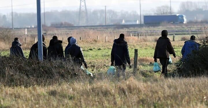 Ingiltere hukumeti gocmenlere gps takacak