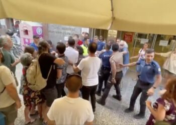 datca lgbti onur haftasi etkinligine polis saldirdi scaled
