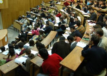 üniversite ögrencisi