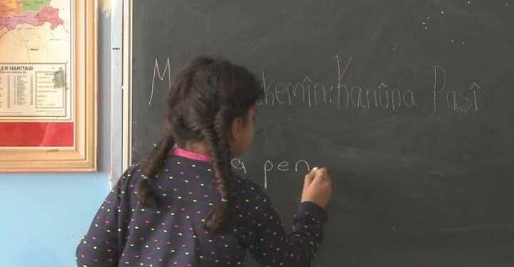 20 bin ogrenciye 3 ogretmen 1040575 5