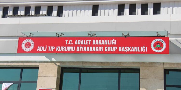 adalet bakani gul adli tip kurumu baskanliginin yeni hizmet binasi acilis torenine katildi c558f171