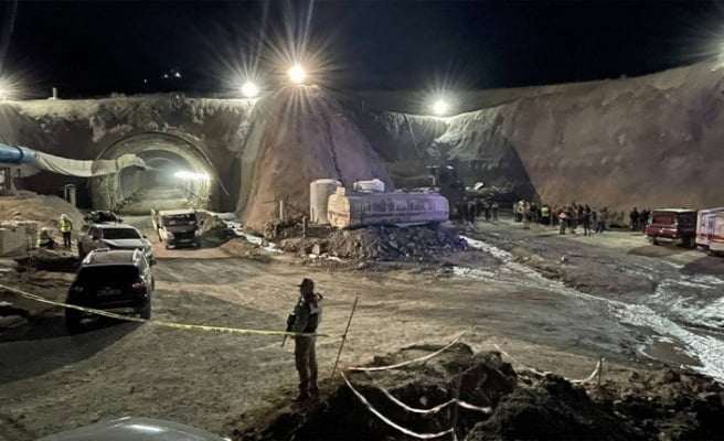 van da insaati suren tunelde gocuk 2 isci hayatini kaybetti h96415 da826