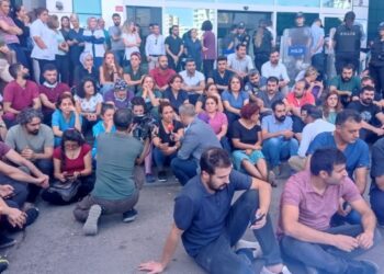 690x390cc dyb03 10 2022 ses uyelerine silahli saldiri1