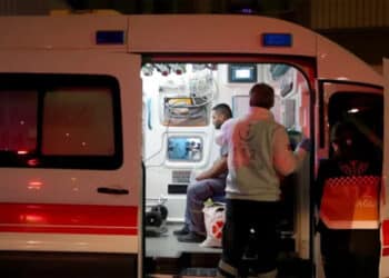 Bursada 54 işçi zehirlendi