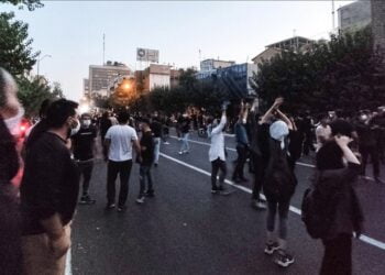 Iranda eylemler suruyor