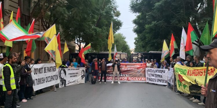 PHOTO 2022 11 20 19 16 02