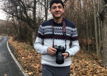 Diyarbakirda ev baskinlari