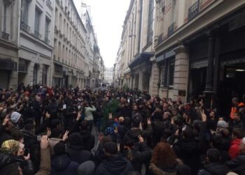 Pariste nobet eylemi