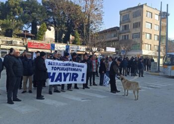 Pinarhisarda koyluler eylem gerckelstiriyor