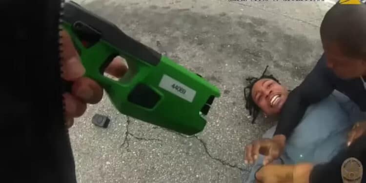 ABDde polis siddeti sonucu bir kisi hayatini kaybetti