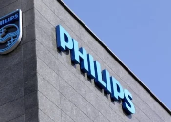 Philips 6 bin isciyi daha isten cikaracak