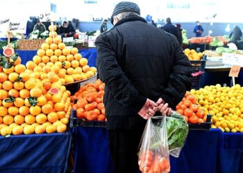 Birlesik Kamu Is 22Subatta aclik siniri 10 bin TLyi asti22