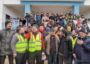 Pazarcikta yardim deposuna el konuldu