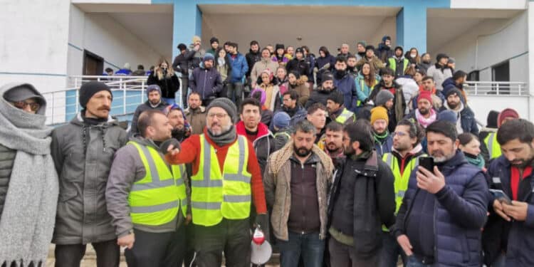 Pazarcikta yardim deposuna el konuldu