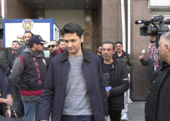 1680875988271 ac 5 aa 3 dc 8330 4 f 77 b 722 4 ce 1 a 5 b 788 b 1 w