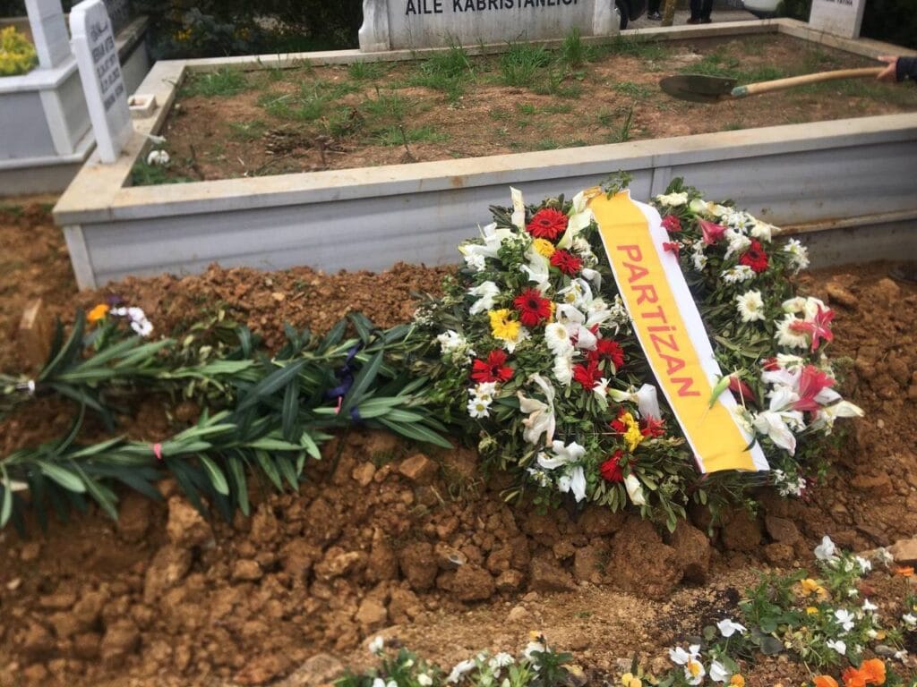 photo 2023 04 26 20 28 14