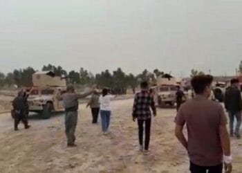 Irak ordusu Mexmur Kampi sakinlerine ates acti