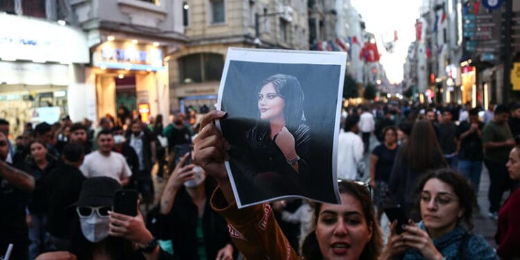 Jina Emini eylemlerine katilan 1 kisi hakkinda idam karari