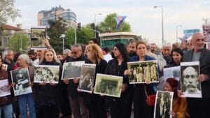 photo 2023 05 04 22 01 30