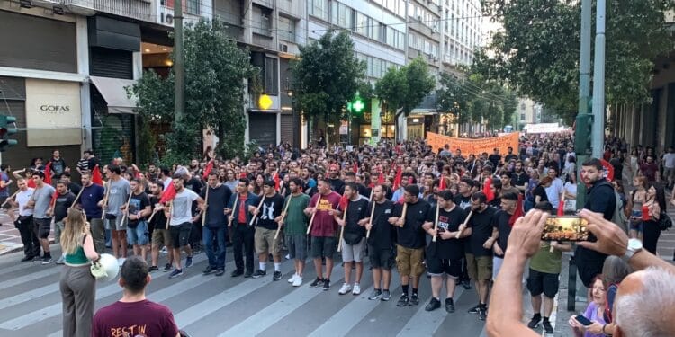 85dd4e9e8ffd60b03e0a655e46d72a92c97715175bf39b70461a9e4e51130593