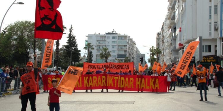 Fyj29G3X0AAAGbV scaled 1