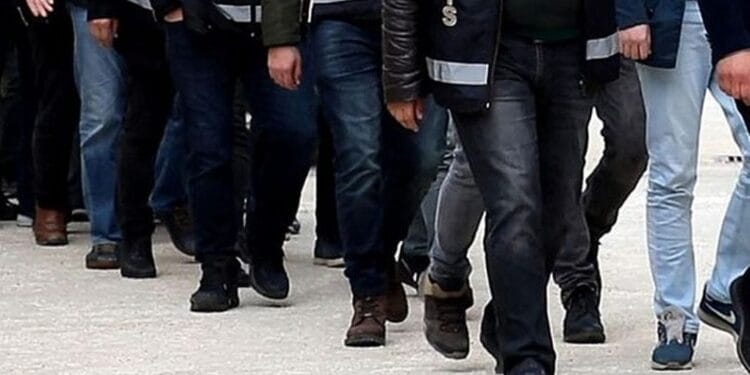 HDP Genclik Meclisi uyesi 6 kisi tutuklandi