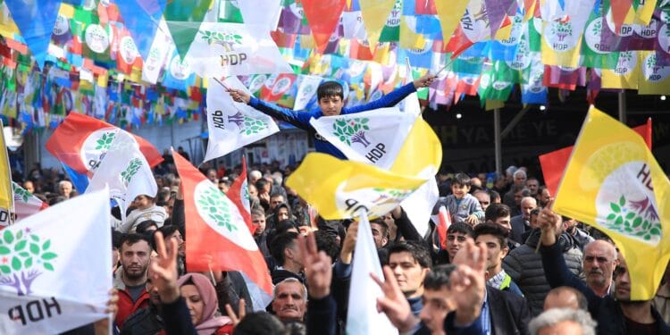 Yargitay HDPnin hazine yardimina tedbir konulmasini istedi