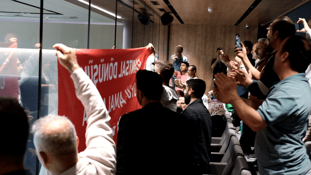 vlcsnap 2023 06 09 14h59m43s038