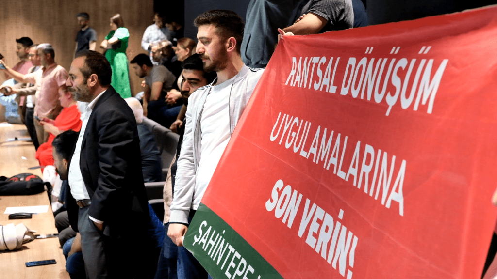 vlcsnap 2023 06 09 15h00m39s054