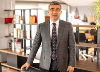 AKP'li Cantürk Alagöz devlete 238 milyon TL'lik aşı sattı