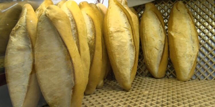 Dersim’de açık ekmek 14 TL oldu