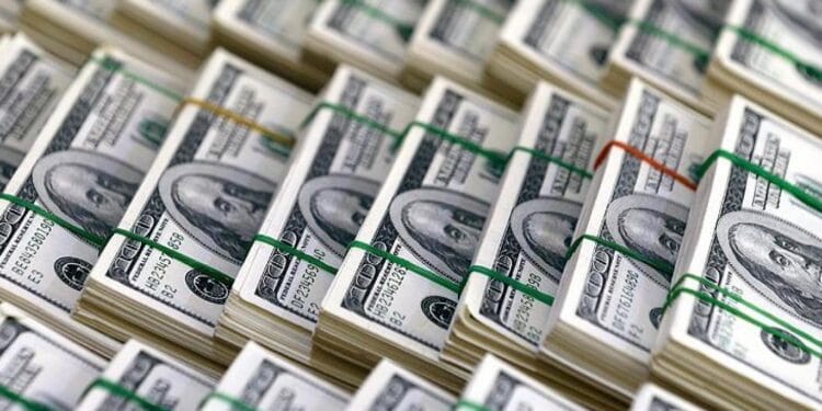 Dolar haftaya 27 lira ile başladı