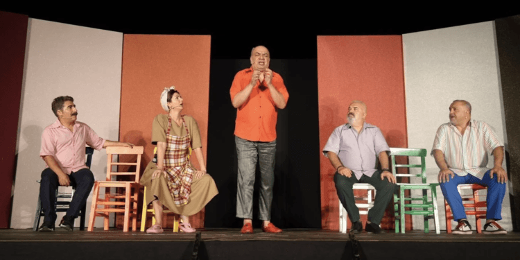 AKP'li meclis üyesinden sonra Mersin Valiliği'nden de tiyatroya suç duyurusu