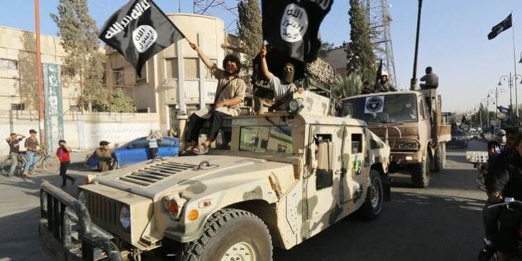 IŞİD Rakka’da Suriye rejim güçlerine saldırdı: 10 ölü, 6 yaralı