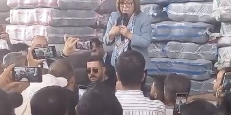 AKP'li Fatma Şahin grevdeki işçilere karşı patron Şireci'ye övgü yağdırdı