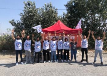 Trendyol depo önünde direniş çadırı: "Bu çadır patron Demet Mutlu'nun yalısının önüne de kurulur"