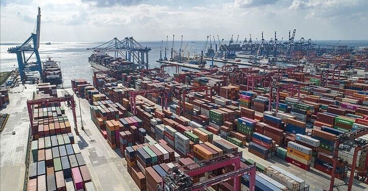 Dış ticaret açığı 2023'te 73,5 milyar dolara ulaştı