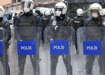 Adana'da İHD'nin eylem çağrısı sonrası tüm eylem ve etkinlikler yasaklandı