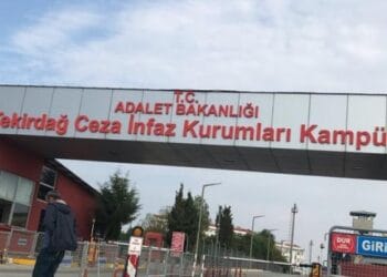 Tekirdağ’da tutsaklar tek kişilik hücrelere atılıyor