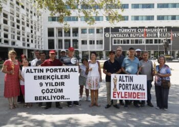 Altın Portakal emekçilerinden eylem