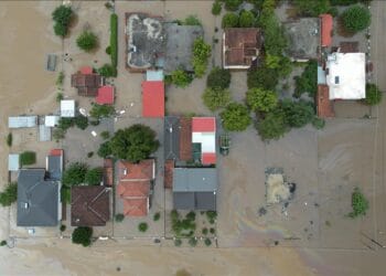 Yunanistan'da sel: Hayatını kaybedenlerin sayısı 15'e yükseldi