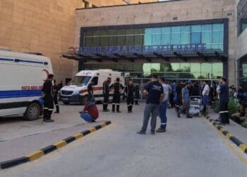 Hatay'da demir çelik fabrikasında patlama: 1 işçi hayatını kaybetti, 3 işçi yaralandı