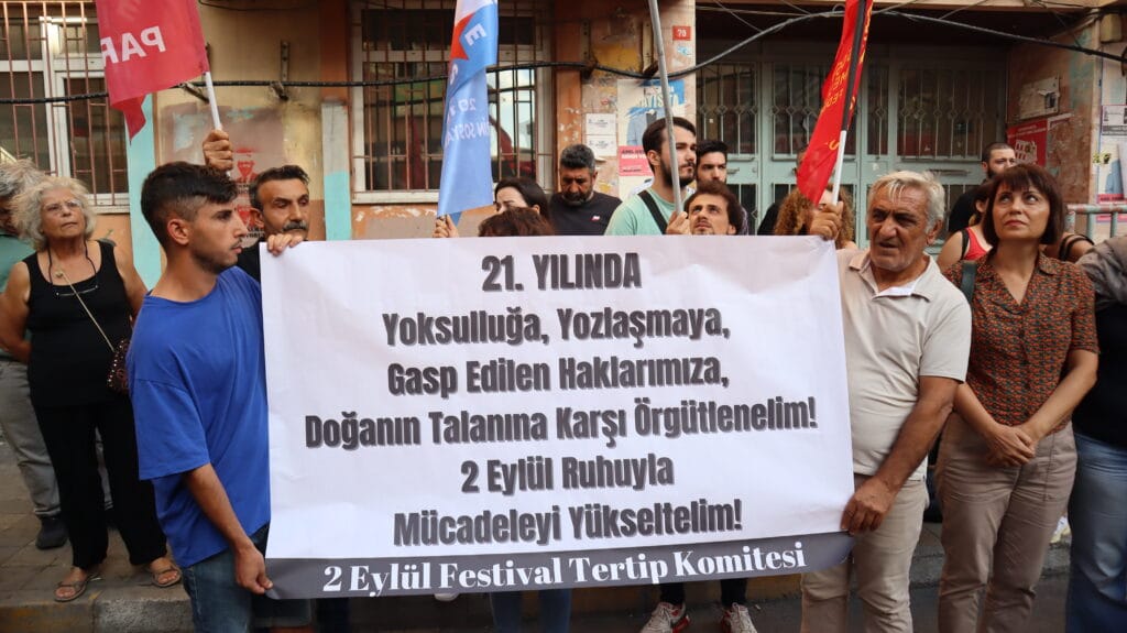 2 Eylül Festivali basın açıklamasına polis saldırısı