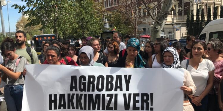 Agrobay işçileri direnişin 30. gününde İstanbul'daydı