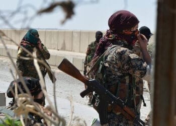 Irak, İran karşıtı Kürt örgütlerin sınırdan uzaklaştırıldığını duyurdu